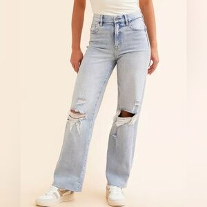 NWT HIDDEN Logan Dad Jean In Medium Light 26